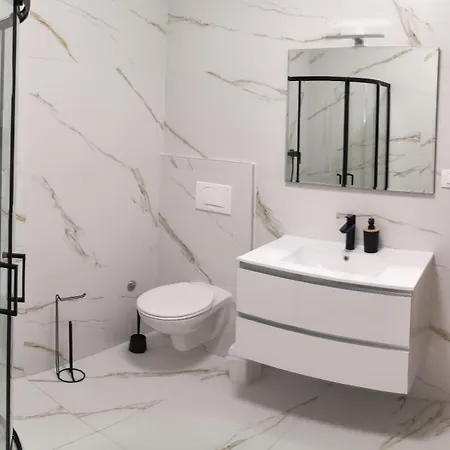 Melrose Novi Vinodolski