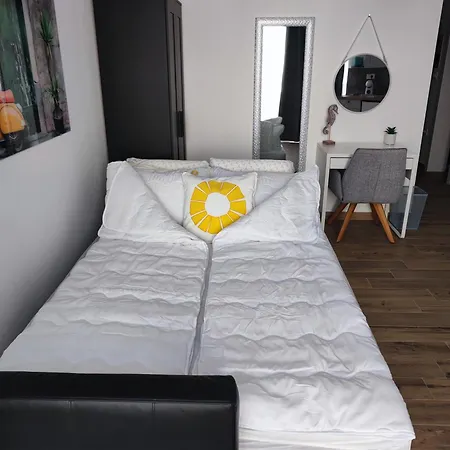 Melrose * Novi Vinodolski