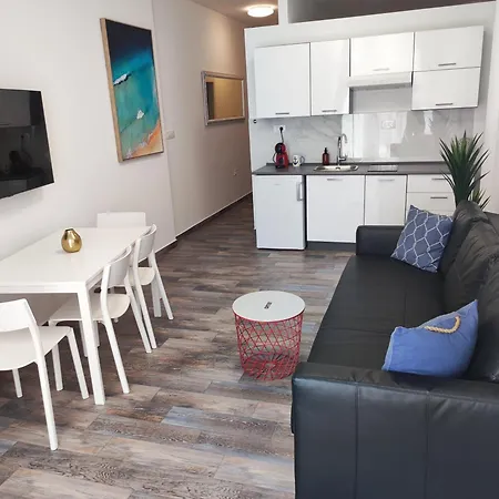 Apartment Melrose Novi Vinodolski